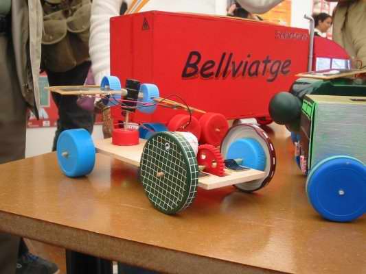 Activa els botons per veure bé les fotos